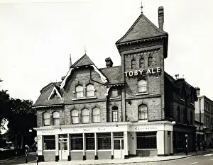 Photograph of White Hart Hotel, Upper Norwood, London
