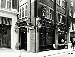 Photograph of White Hart PH, Holborn, London