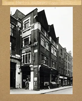 Photograph of White Hart PH, Holborn, London