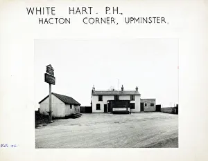 Photograph of White Hart PH, Upminster, Greater London