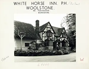 Photograph of White Horse Inn, Woolstone, Oxfordshire