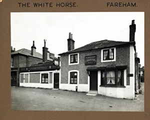 Charrington Prints: Photograph of White Horse PH, Fareham, Hampshire