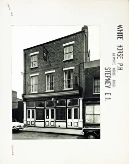 Photograph of White Horse PH, Stepney, London