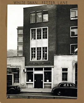 Photograph of White Swan PH, Holborn (New), London