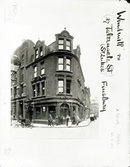 Finsbury Prints: Photograph of Windmill PH, Finsbury, London