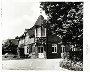 Photograph of Woodman PH, Woodmansterne, Surrey