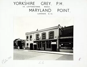 Maryland Gallery: Photograph of Yorkshire Grey PH, Maryland Point, London