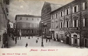 Images Dated 20th November 2018: Piazza Umberto I, Arezzo, Italy
