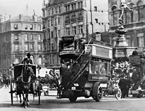 Piccadilly Circus 1907