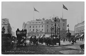 Piccadilly Circus C1900