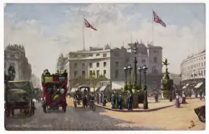 Piccadilly Circus C1905