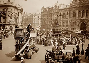 Piccadilly Circus, London, early 1900s
