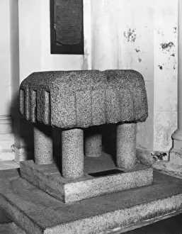 Trough Prints: Pig Trough Font
