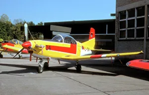 Koninklijke Prints: Pilatus PC-7 Turbo Trainer L-04