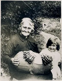 PILLOW LACE INDUSTRY