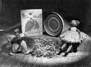 Images Dated 20th April 2018: PINCUSHION & DOLL ETC PINCUSHION & DOLL ETC