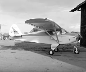 Images Dated 7th June 2021: Piper PA-22-108 Colt G-AROM