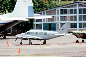 2007 Prints: Piper PA-31 Navajo Chieftain FAH 011