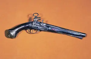Pistol of flint stone. 18th century. Spain