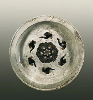 Tang Prints: Plate. 7th c. -10th c. With plain bottom