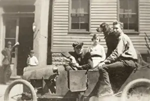 Playing in a cycle car