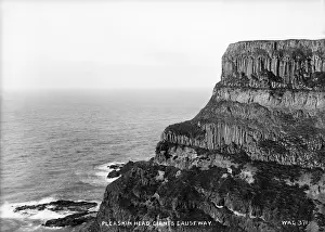 Giants Prints: Pleaskin Head, Giants Causeway