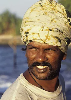 Stilt Collection: Poda, a Sri Lankan pole fisherman