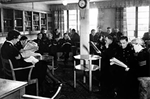 Sleeve Gallery: Police officers relaxing, Met Police, London