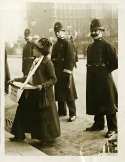 Demonstrating Gallery: Policemen guarding suffragettes