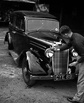 Polishing the motor car