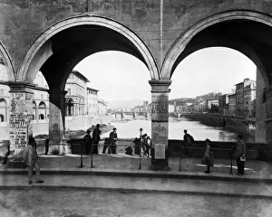 Ponte Prints: Ponte Vecchio and River Arno, Florence, Italy