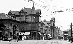 Pontefract Prints: Pontefract Market Place early 1900s