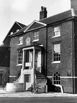 Images Dated 13th May 2011: Poole Custom House