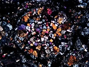 Microscopic Collection: Porphyritic olivine and pyroxene chondrule