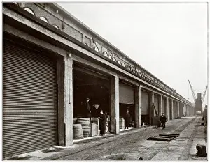 Kinnear Prints: Port of London Authority, West India Docks, East London