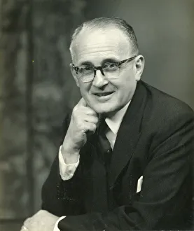 Imeche Prints: Portrait of Brian (?) G Robbins, IMechE Secretary