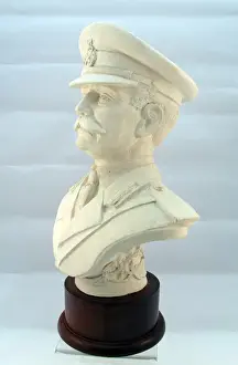 Haig Prints: Portrait of Field Marshal Sir Douglas Haig on wooden socle