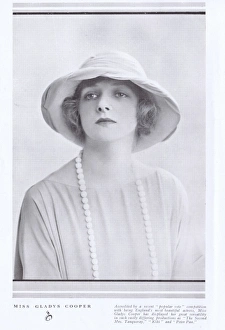 Images Dated 12th May 2016: A portrait of Gladys Cooper, London
