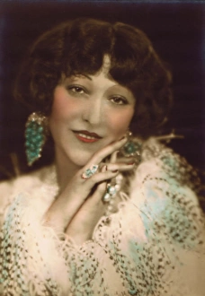 Images Dated 9th February 2011: Portrait of Jenny Dolly, Paris