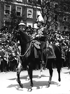 Displays Prints: Portrait of King George V riding a horse