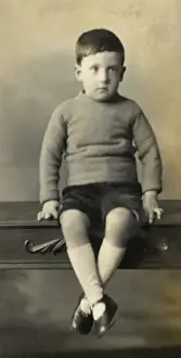 Portrait photo of a young boy