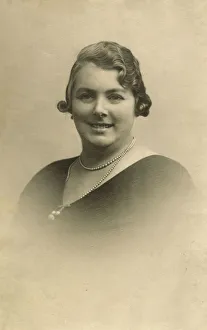 Images Dated 29th April 2020: Portrait of a smiling woman from Hull