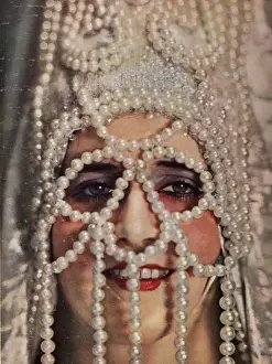 Bergere Prints: Portrait of Suzy Beryl in Coeurs En Folie at the Folies Berg