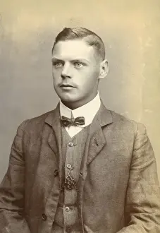 Golding Prints: Portrait of a young man, 1909
