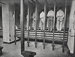 Prison Collection: Portsmouth Prison Tread-wheel