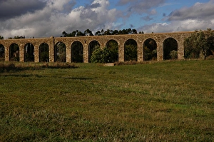 Images Dated 17th October 2006: Portugal. Evora. Aqueduct of Silver Water. Built in 1531-153