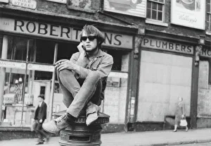 Images Dated 27th March 2012: Posing on a postbox, Nile Street, Liverpool