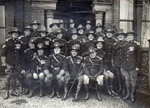 Reunion Prints: Post-WWI photograph of a group of Canadian soldiers