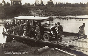 Finnish Gallery: Postbus on the Raudanjoki ferry, Finland