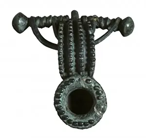 Pot-shaped fibula of the Second Iron Age (6th-3rd